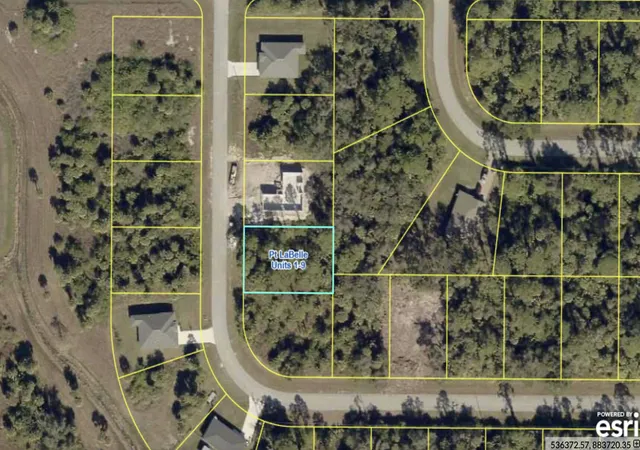 Photo 2 of Sale Pending at 8008 Windswept Cir, Labelle, FL 33935 | MLS# B26074763 | Listing updated on 2026-09-25