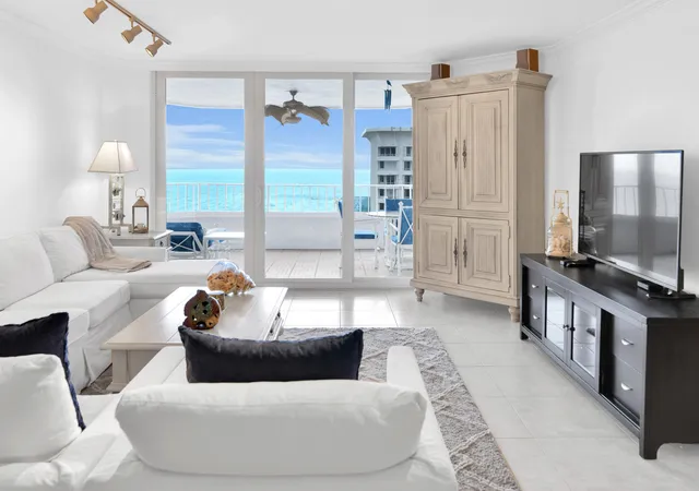 Sale Pending at 500 S Ocean Blvd #2204, Boca Raton, FL 33432 | MLS# B26074903 | Listing updated on 2026-10-10