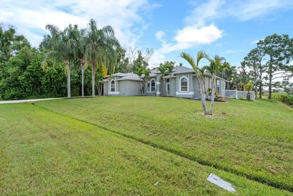 Photo 1 of Single family home for sale at 6862 Nw Jorgensen Rd, Port Saint Lucie, FL 34983 | MLS# B26074973 | Listing updated on 2026-09-29