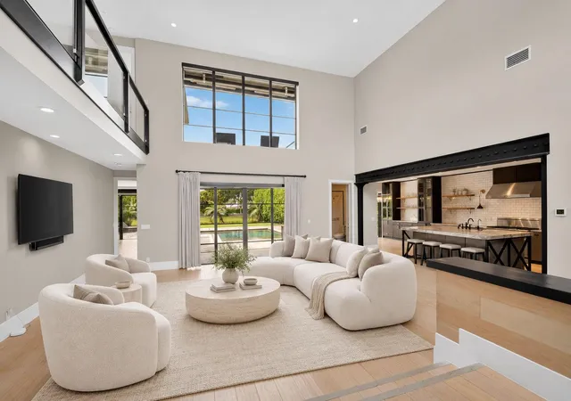 Photo 1 of Single family home for sale at 2881 Polo Is Dr, Wellington, FL 33414 | MLS# B26075092 | Listing updated on 2026-10-08