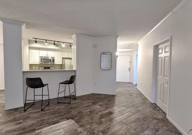 Photo 2 of Condo for sale at 630 S Sapodilla Ave #308, West Palm Beach, FL 33401 | MLS# B26075105 | Listing updated on 2026-09-23