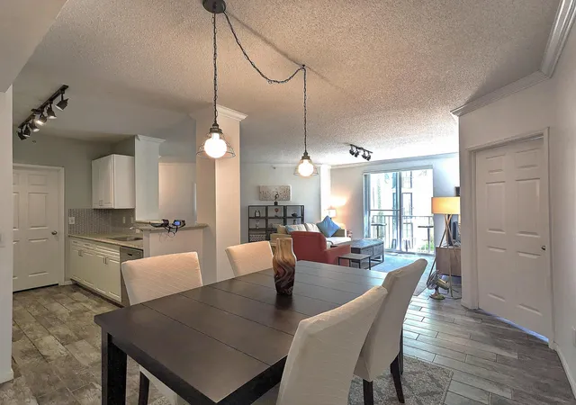 Photo 3 of Condo for sale at 630 S Sapodilla Ave #308, West Palm Beach, FL 33401 | MLS# B26075105 | Listing updated on 2026-09-23