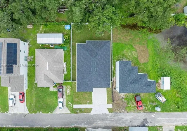 Photo 3 of Sale Pending at 3706 Wiggins Leaf, Tampa, FL 33619 | MLS# A12087593 | Listing updated on 2026-10-31