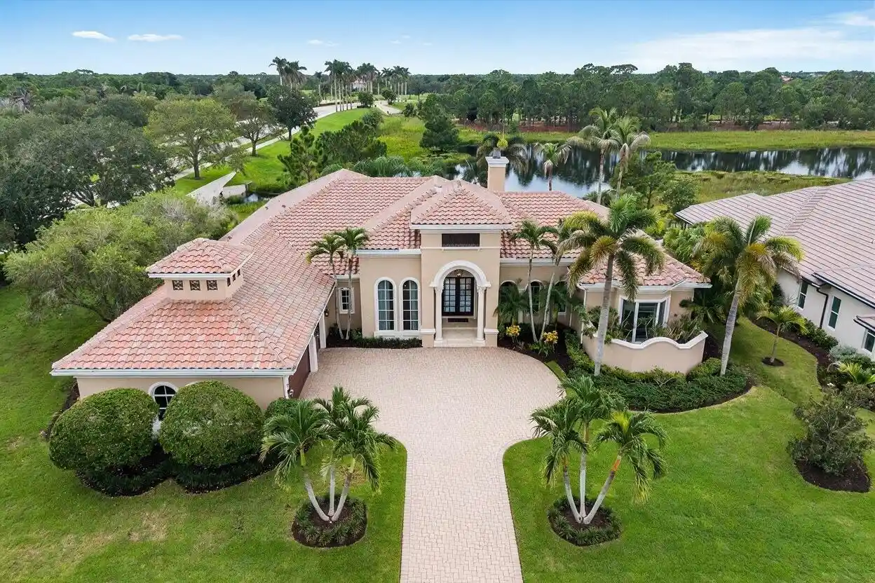 Photo 1 of Single family home for sale at 102 Se Rio Casarano, Port Saint Lucie, FL 34984 | MLS# B26075158 | Listing updated on 2026-10-29