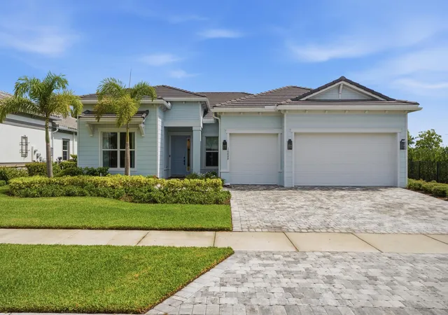 Photo 1 of Single family home for sale at 10888 Stellar Cir, Palm Beach Gardens, FL 33412 | MLS# B26075176 | Listing updated on 2026-10-09