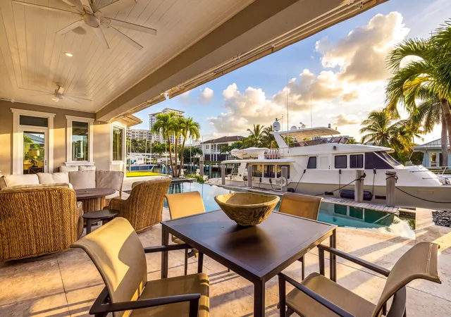 Photo 3 of Mansion for sale at 1241 Coral Way, Riviera Beach, FL 33404 | MLS# B26075202 | Listing updated on 2026-10-10