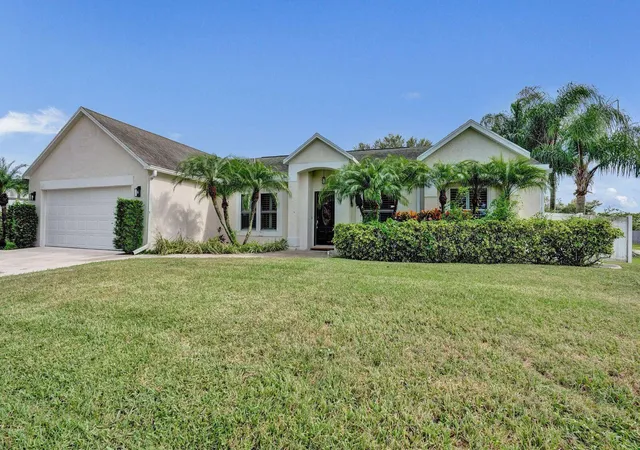 Photo 2 of Single family home for sale at 468 Sw Prado Ave, Port Saint Lucie, FL 34983 | MLS# B26075234 | Listing updated on 2026-09-23
