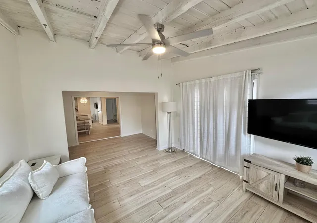 Photo 3 of House for sale at 17 S D St, Lake Worth Beach, FL 33460 | MLS# B26075263 | Listing updated on 2026-10-10