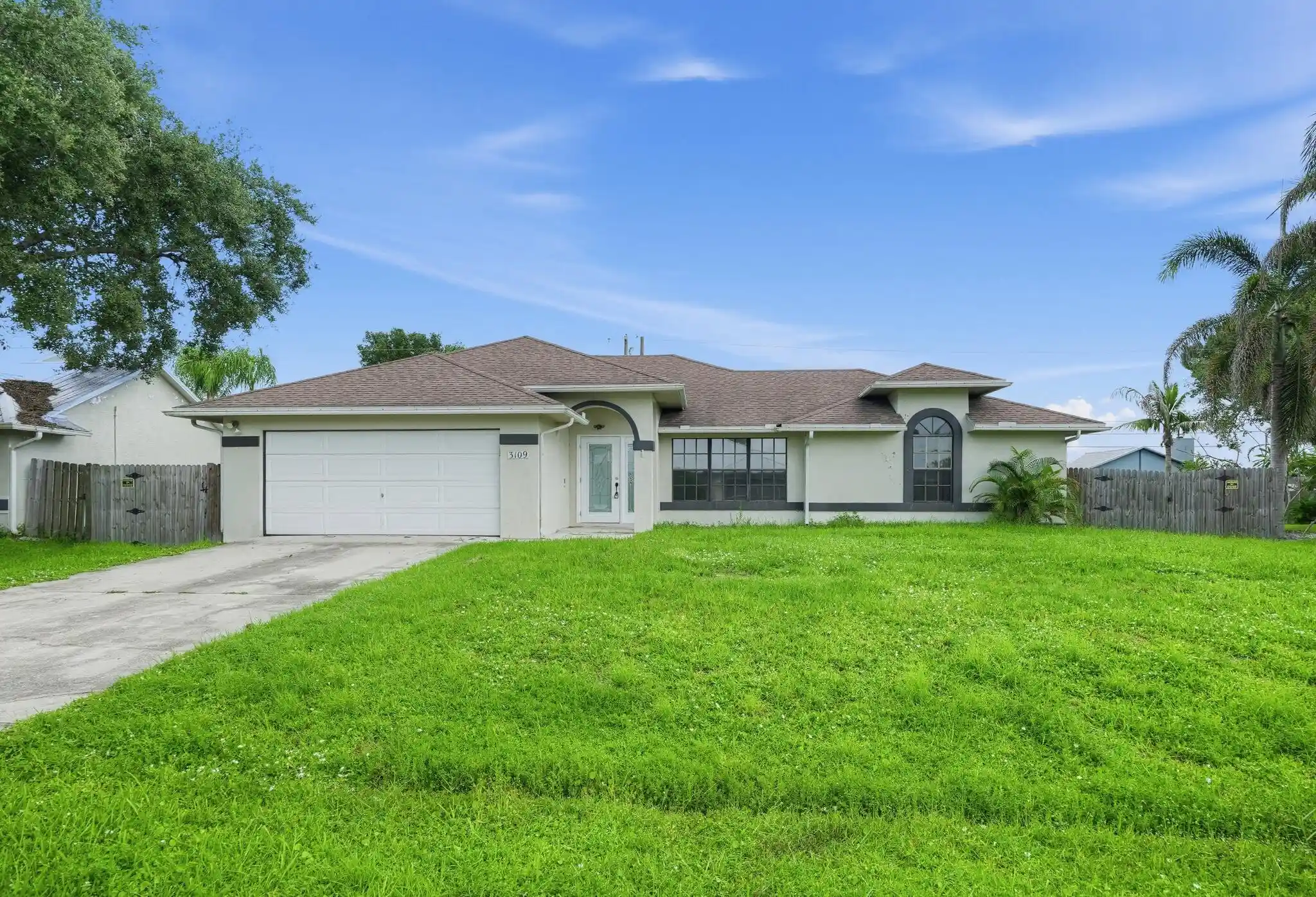 Photo 1 of Sale Pending at 3109 Se Mall Ter, Port Saint Lucie, FL 34984 | MLS# B26075283 | Listing updated on 2026-10-28