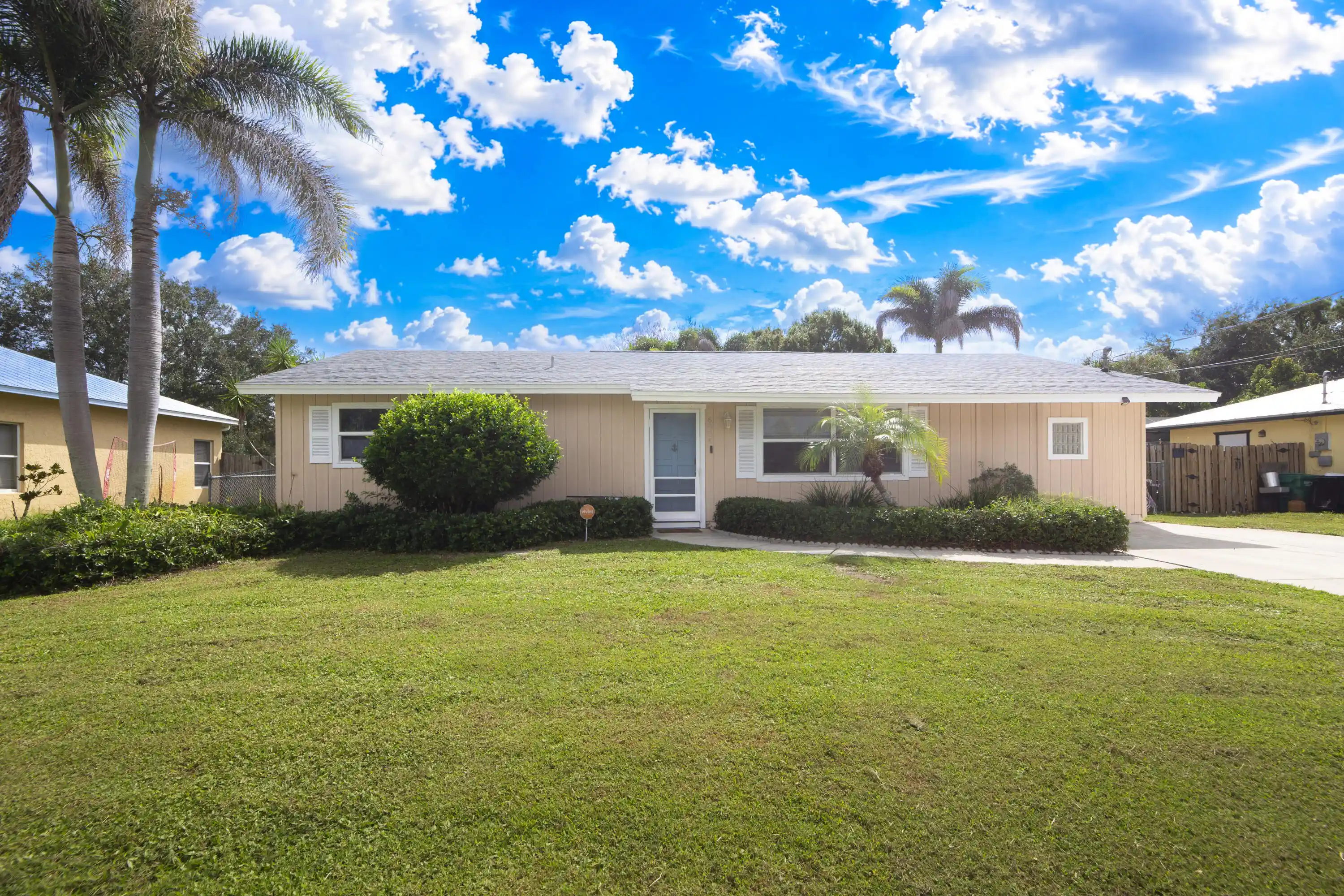 Photo 1 of Single family home for sale at 6004 Tangelo Dr, Fort Pierce, FL 34982 | MLS# B26075432 | Listing updated on 2026-10-29
