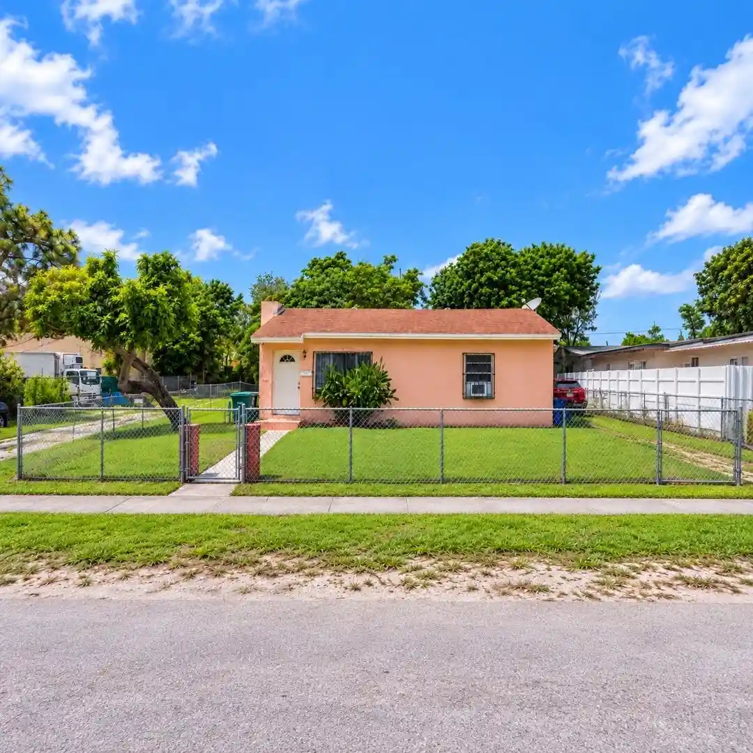 Photo 1 of Single family home for sale at 915 Rutland St, Opa Locka, FL 33054 | MLS# B26075579 | Listing updated on 2026-10-27