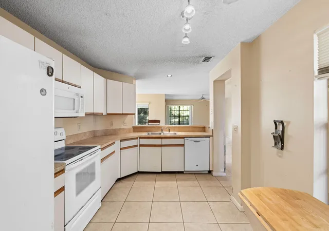 Photo 3 of Condo for sale at 3237 Perimeter Dr #2512, Greenacres, FL 33467 | MLS# B26075725 | Listing updated on 2026-10-10