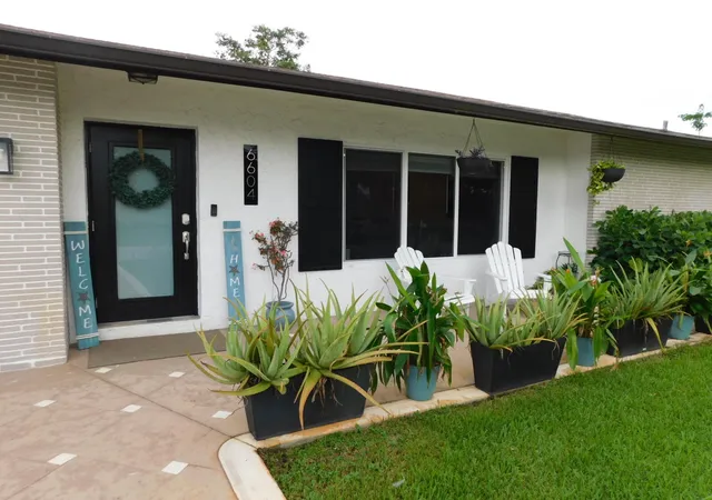 Photo 2 of Single family home for sale at 6604 Nw 93rd Avenue, Tamarac, FL 33321 | MLS# B26075731 | Listing updated on 2026-10-08