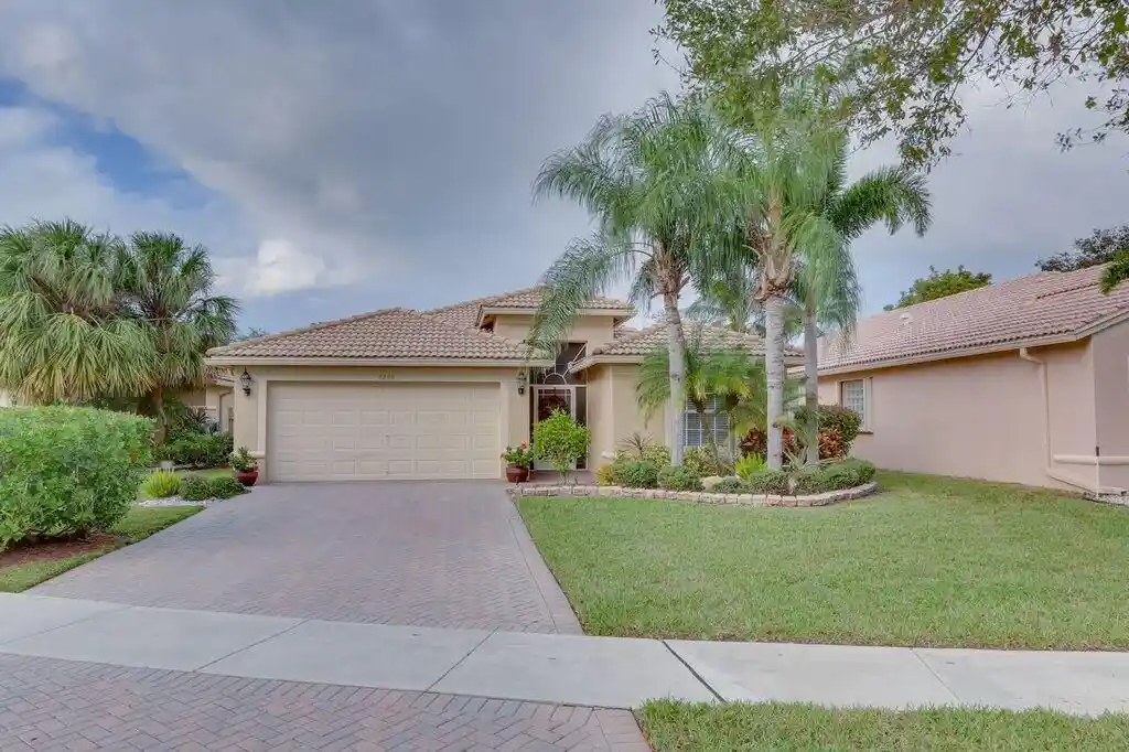 Photo 1 of Single family home for sale at 5293 Toscana Trl, Boynton Beach, FL 33437 | MLS# B26075782 | Listing updated on 2026-10-27