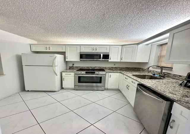 Condo for sale at 9370 SW 8th Street, Boca Raton, FL 33428 | MLS# B26075809 | Listing updated on 2026-10-10