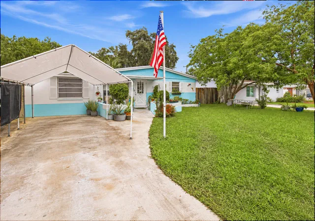Photo 1 of Single family home for sale at 4269 Sw 50th Street, Fort Lauderdale, FL 33314 | MLS# B26076114 | Listing updated on 2026-10-01