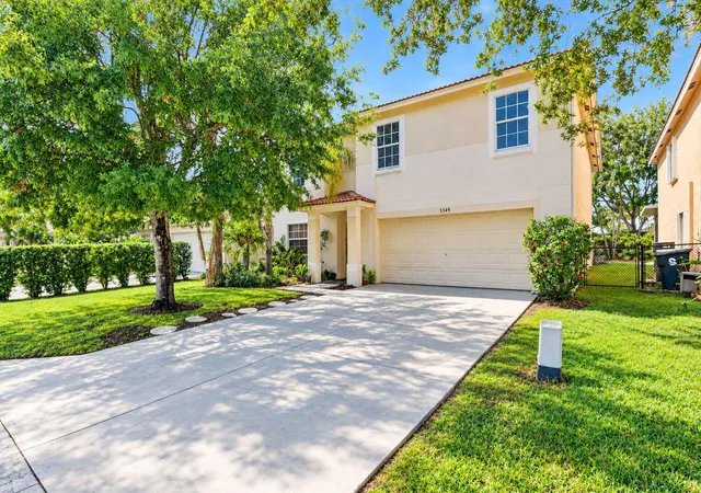 Single family home for sale at 5349 Meadows Edge #5349, Lake Worth, FL 33463 | MLS# B26076126