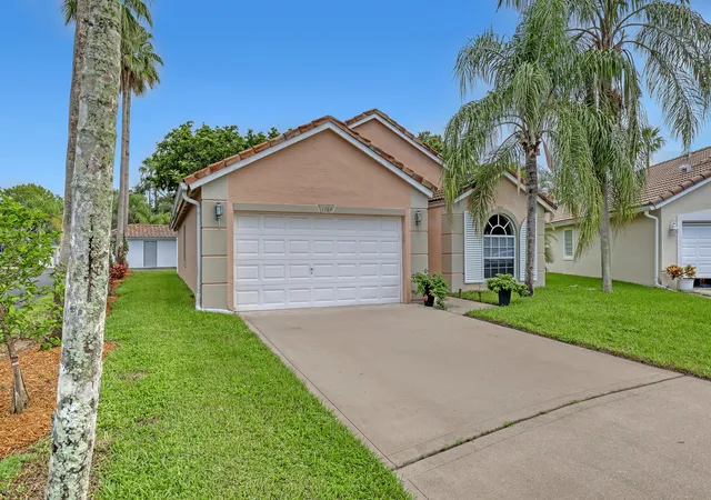 Photo 2 of Single family home for sale at 1784 Barnstable Rd, Wellington, FL 33414 | MLS# B26076225 | Listing updated on 2026-10-10