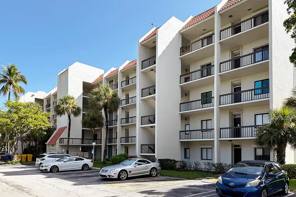 Photo 1 of Condo for sale at 3000 Presidential Way #Apt 106, West Palm Beach, FL 33401 | MLS# B26076291 | Listing updated on 2026-09-23
