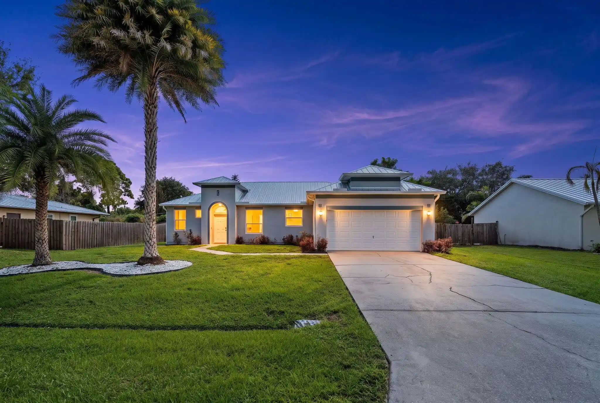Photo 1 of Single family home for sale at 1731 Se Ridgewood St, Port Saint Lucie, FL 34952 | MLS# B26076412 | Listing updated on 2026-10-22