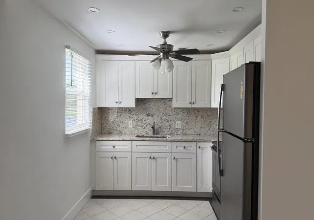 Photo 3 of Condo for sale at 1034 Farnham O #1034, Deerfield Beach, FL 33442 | MLS# B26076446 | Listing updated on 2026-10-10