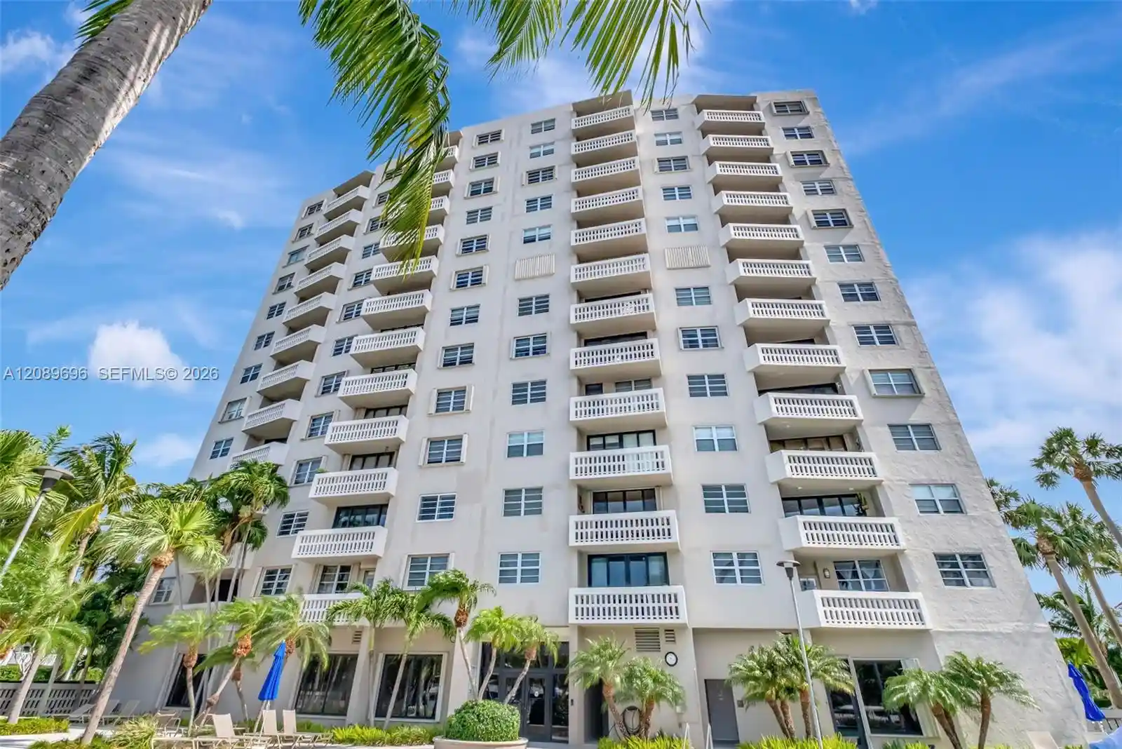 Listing Photo 1 - Condo for sale in 90 Edgewater Dr located at 90 Edgewater Dr, Coral Gables, FL 33133 - Unit #327