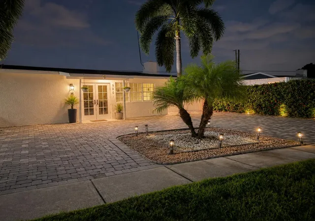 Photo 1 of Sale Pending at 520 Cherry Rd, West Palm Beach, FL 33409 | MLS# B26076558 | Listing updated on 2026-10-28