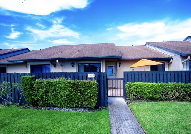 Photo 2 of Single family home for sale at 727 Sunny Pine Way #F, Greenacres, FL 33415 | MLS# B26076731 | Listing updated on 2026-10-06