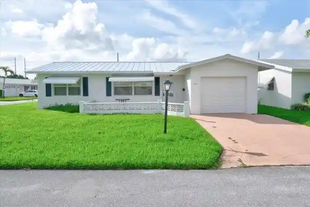 Photo 1 of Single family home for sale at 1590 Sw 13th Terrace, Boynton Beach, FL 33426 | MLS# B26076766 | Listing updated on 2026-10-19