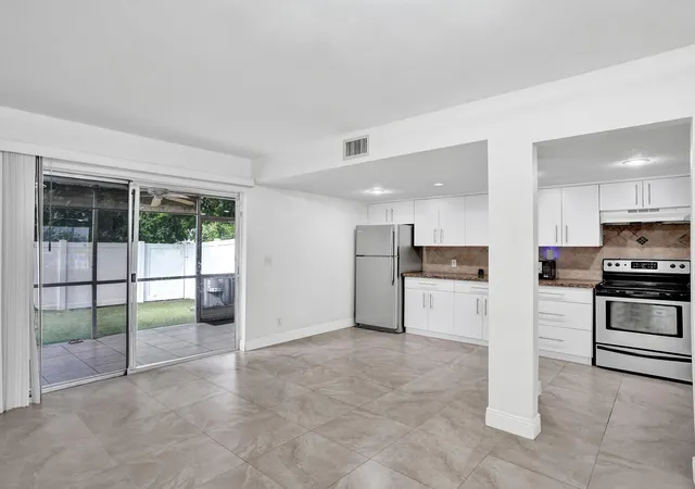 Townhouse for sale at 8091 NW 12th Street #H, Margate, FL 33063 | MLS# B26076977