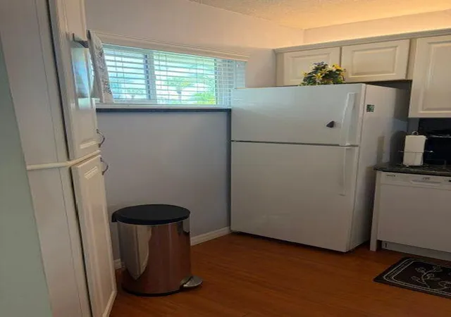 Photo 3 of Sale Pending at 2566 Garden Dr S #109, Lake Worth, FL 33461 | MLS# B26077083 | Listing updated on 2026-10-02