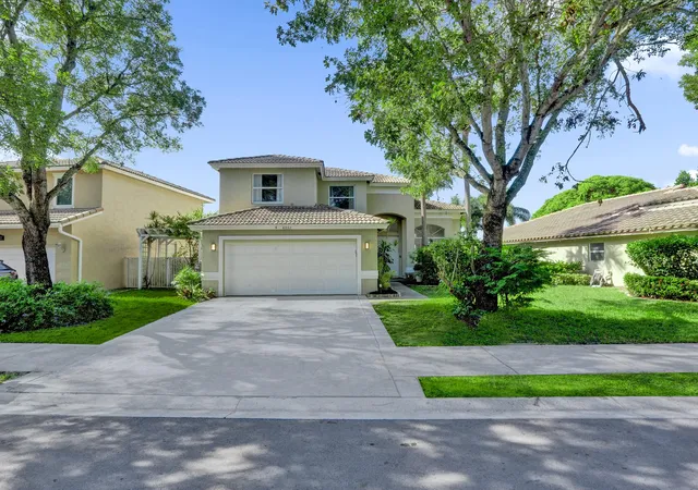 Photo 2 of Single family home for sale at 4032 Nw 63rd Street, Coconut Creek, FL 33073 | MLS# B26077113 | Listing updated on 2026-10-02