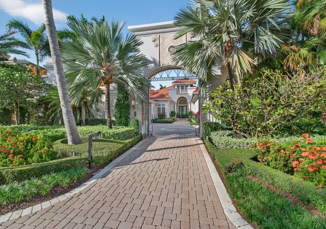 Mansion for sale at 331 Mizner Lake Ests Dr, Boca Raton, FL 33432 | MLS# B26077196 | Listing updated on 2026-10-10