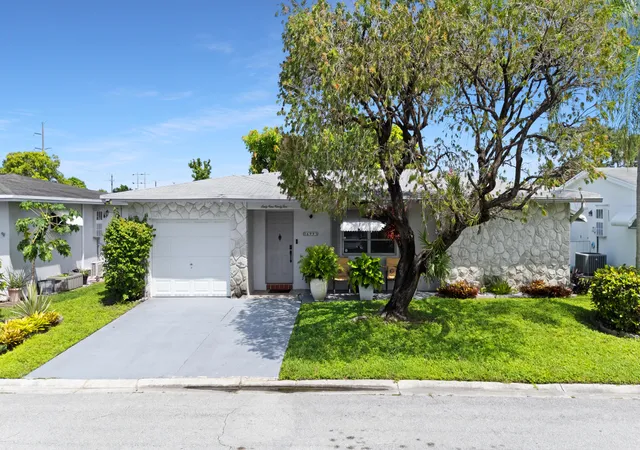 Photo 1 of Single family home for sale at 6995 Nw 10th Court, Margate, FL 33063 | MLS# B26077241 | Listing updated on 2026-09-23