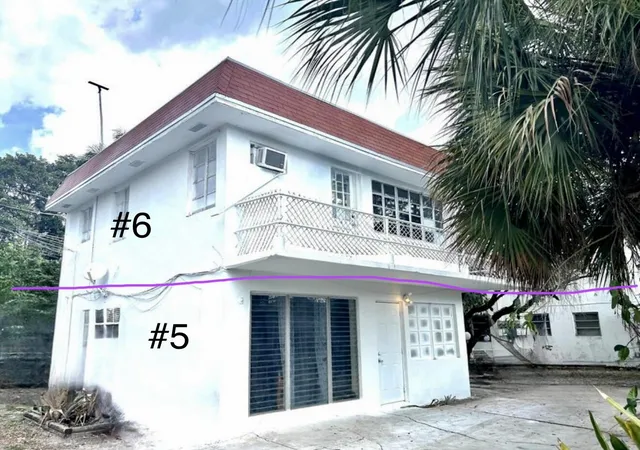 Photo 2 of Condo for sale at 113 N Lakeside Dr #5, Lake Worth Beach, FL 33460 | MLS# B26077248 | Listing updated on 2026-10-10
