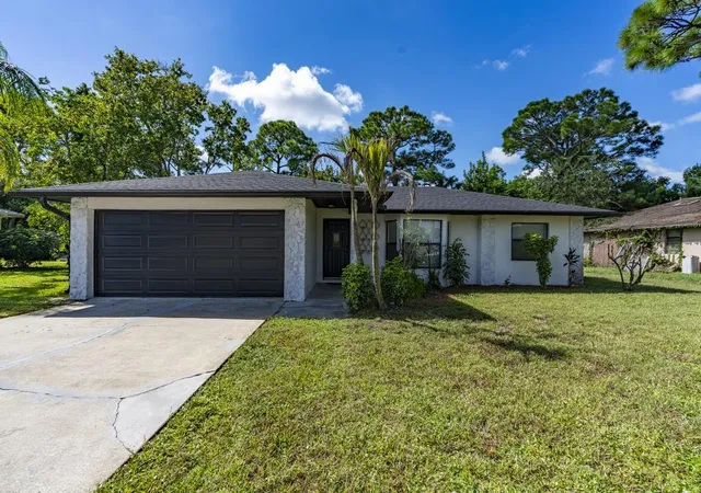 Photo 1 of Single family home for sale at 6801 Pensacola Rd, Fort Pierce, FL 34951 | MLS# B26077283 | Listing updated on 2026-10-02
