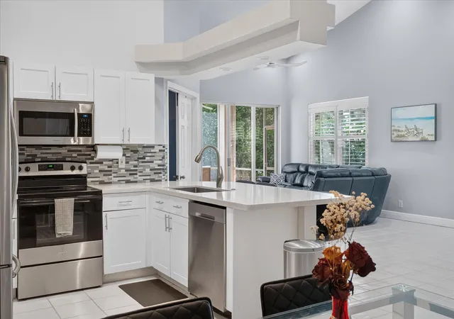 Condo for sale at 12584 Tiboli Chase Ct #89L, Boca Raton, FL 33496 | MLS# B26077301