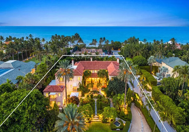 Photo 1 of Mansion for sale at 111 Via Del Lago, Palm Beach, FL 33480 | MLS# B26077347 | Listing updated on 2026-10-10