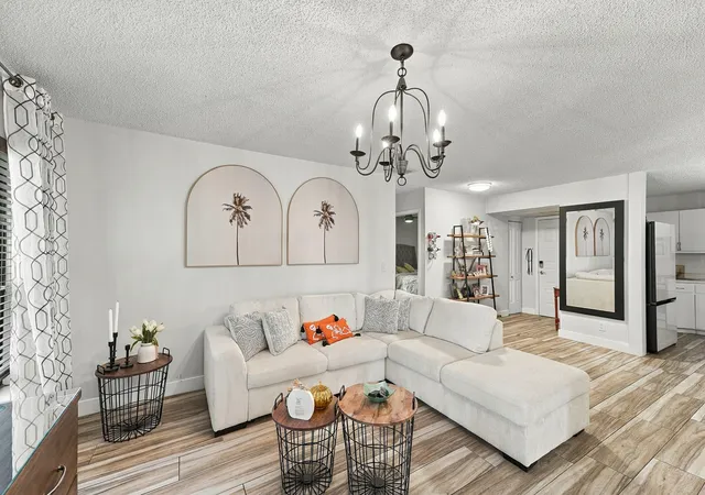 Listing Photo 5 - Condo for sale in building located at 3715 NW 35th St, Coconut Creek, FL 33066 - Unit #1699