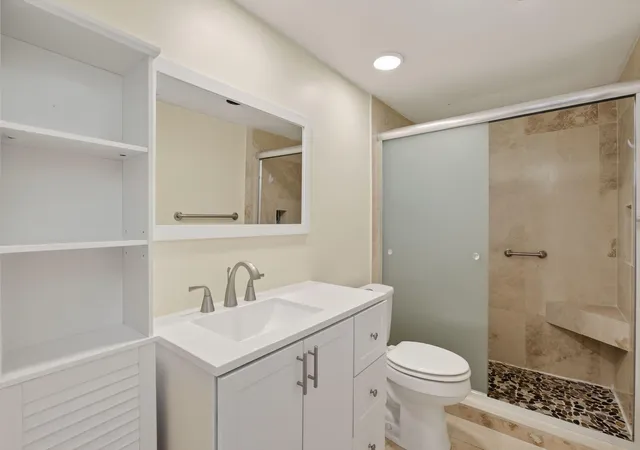 Photo 3 of Condo for sale at 300 Sw 130th Terrace #202B, Pembroke Pines, FL 33027 | MLS# B26077454 | Listing updated on 2026-10-08
