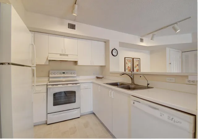 Photo 1 of Condo for sale at 135 Yacht Clb Way #207, Hypoluxo, FL 33462 | MLS# B26075998 | Listing updated on 2026-09-23