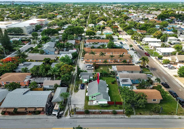 Photo 2 of Multi family home for sale at 713 10th Avenue N, Lake Worth Beach, FL 33460 | MLS# B26077490 | Listing updated on 2026-09-23