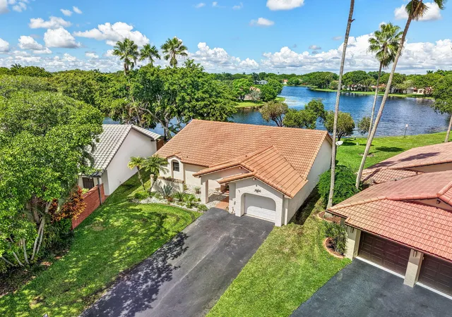 Single family home for sale at 2067 Montpeliar, Weston, FL 33326 | MLS# B26077571