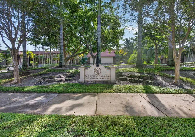 Photo 3 of Condo for sale at 120 Sparrow Dr #304, Royal Palm Beach, FL 33411 | MLS# B26077578 | Listing updated on 2026-09-30