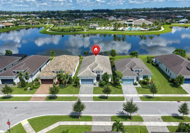 Photo 2 of Single family home for sale at 15811 Key Biscayne Ln, Loxahatchee, FL 33470 | MLS# B26077583 | Listing updated on 2026-09-23