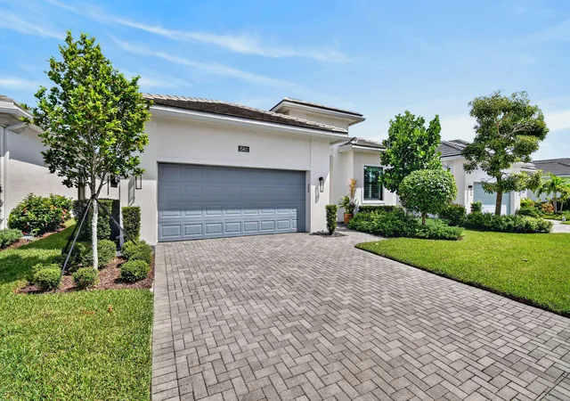 Photo 3 of Single family home for sale at 15811 Key Biscayne Ln, Loxahatchee, FL 33470 | MLS# B26077583 | Listing updated on 2026-09-23