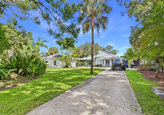 Photo 2 of Single family home for sale at 3679 Sw Saint Lucie Shrs Dr, Palm City, FL 34990 | MLS# B26077629 | Listing updated on 2026-10-07