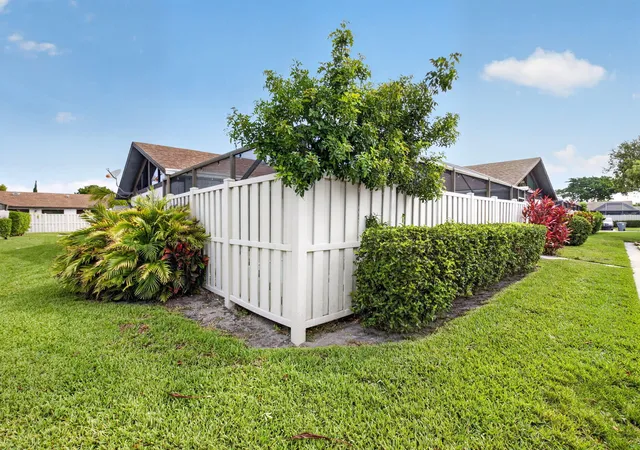 Single family home for sale at 9939 Boca Gdns Trl #D, Boca Raton, FL 33496 | MLS# B26077642 | Listing updated on 2026-10-10