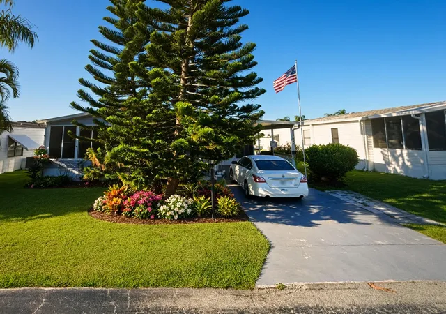 Photo 1 of Manufactured home for sale at 4748 Se Balsawood Ter, Stuart, FL 34997 | MLS# B26077646 | Listing updated on 2026-09-24
