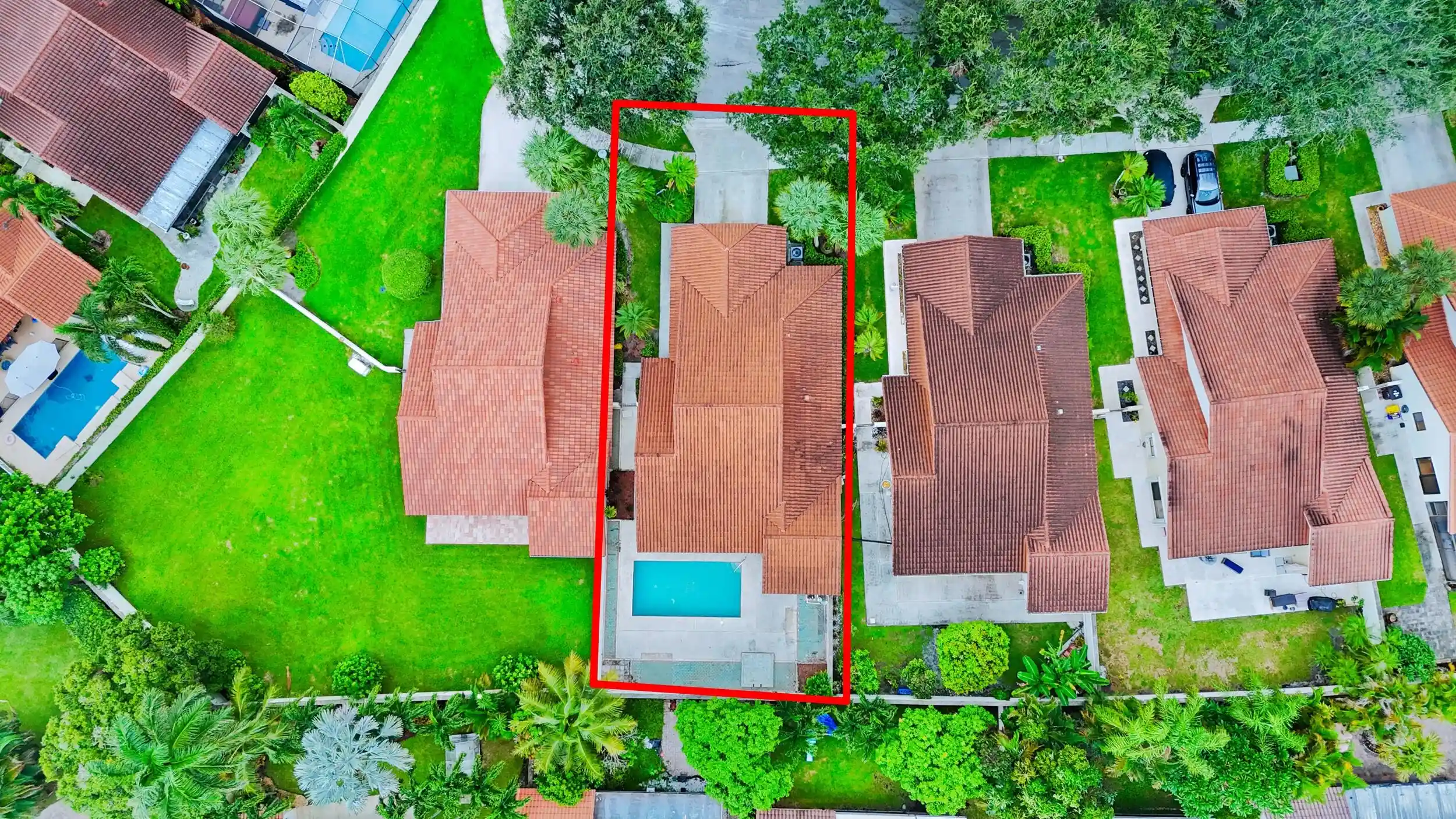 Photo 1 of Single family home for sale at 2845 Duquesne Cir, West Palm Beach, FL 33409 | MLS# B26077684 | Listing updated on 2026-10-29